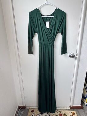 Green formal/semi-formal maxi dress never worn, Nordstrom